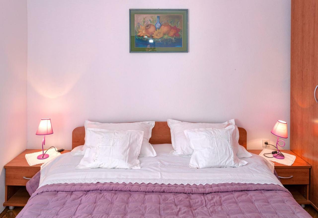Guesthouse Wish Stari Grad Kültér fotó