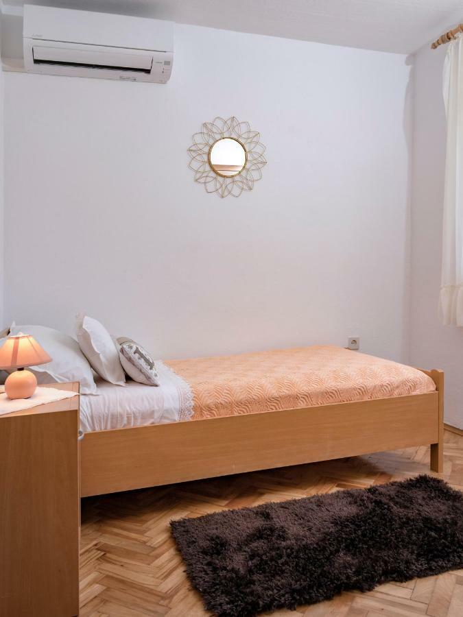 Guesthouse Wish Stari Grad Kültér fotó